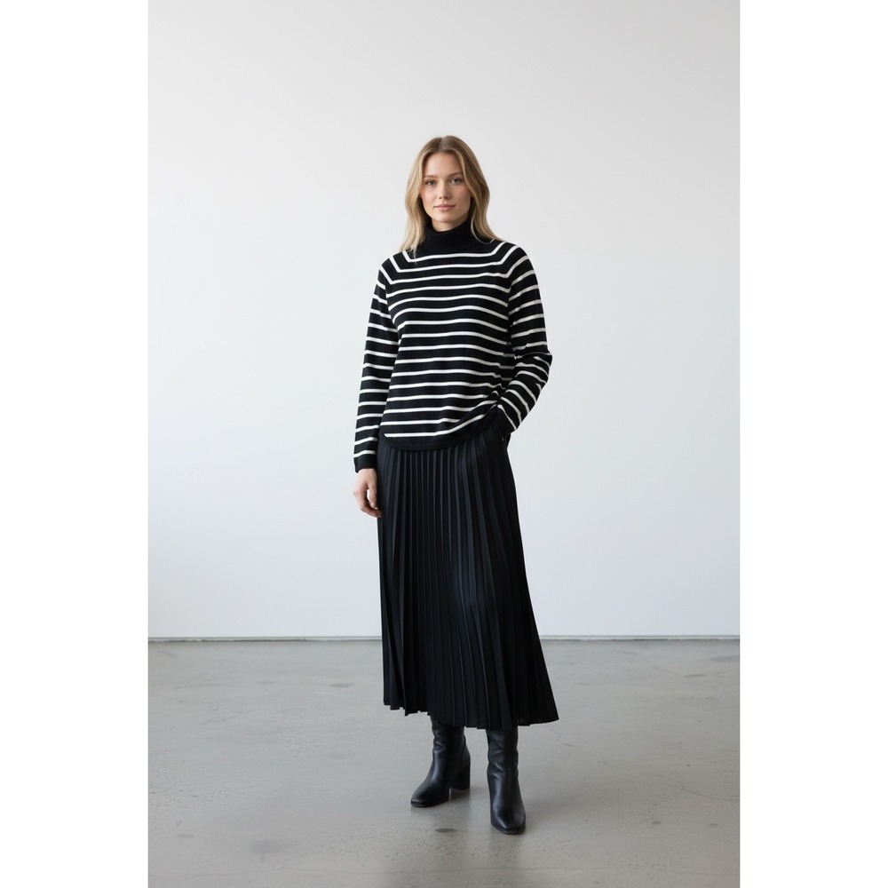 Jeanne Pierre‎ Black White Striped Cotton Turtleneck Sweater French Academic M